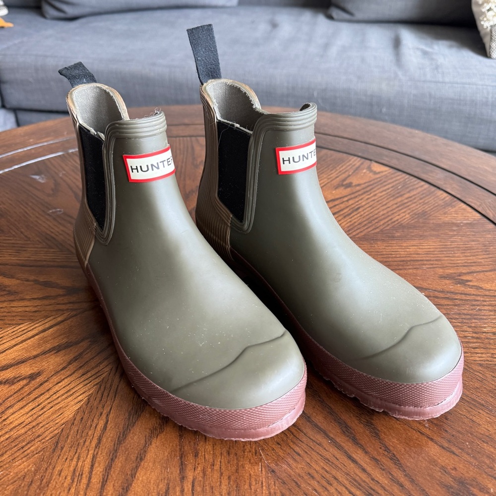 Hunter Chelsea Rain Boots